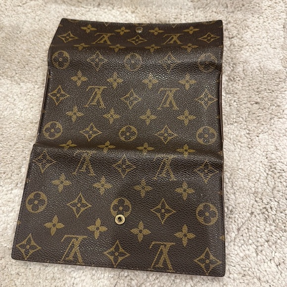 💯 authentic Louis Vuitton Long Sarah wallet - Picture 5 of 10